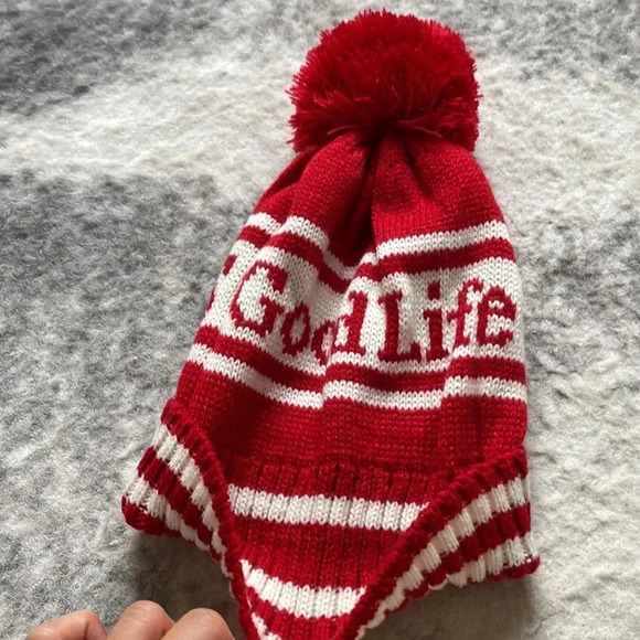 Winter Hat with  Pom Pom - FREE gift with purchase - Picture 6 of 8